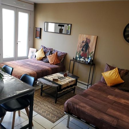 Le Namaste Charmante Maisonnette Climatisee De 45 M2 Brasles Exterior photo